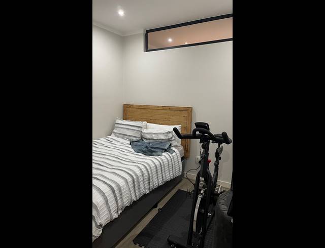2 BEDROOM APARTMENT FOR SALE IN BRYANSTON